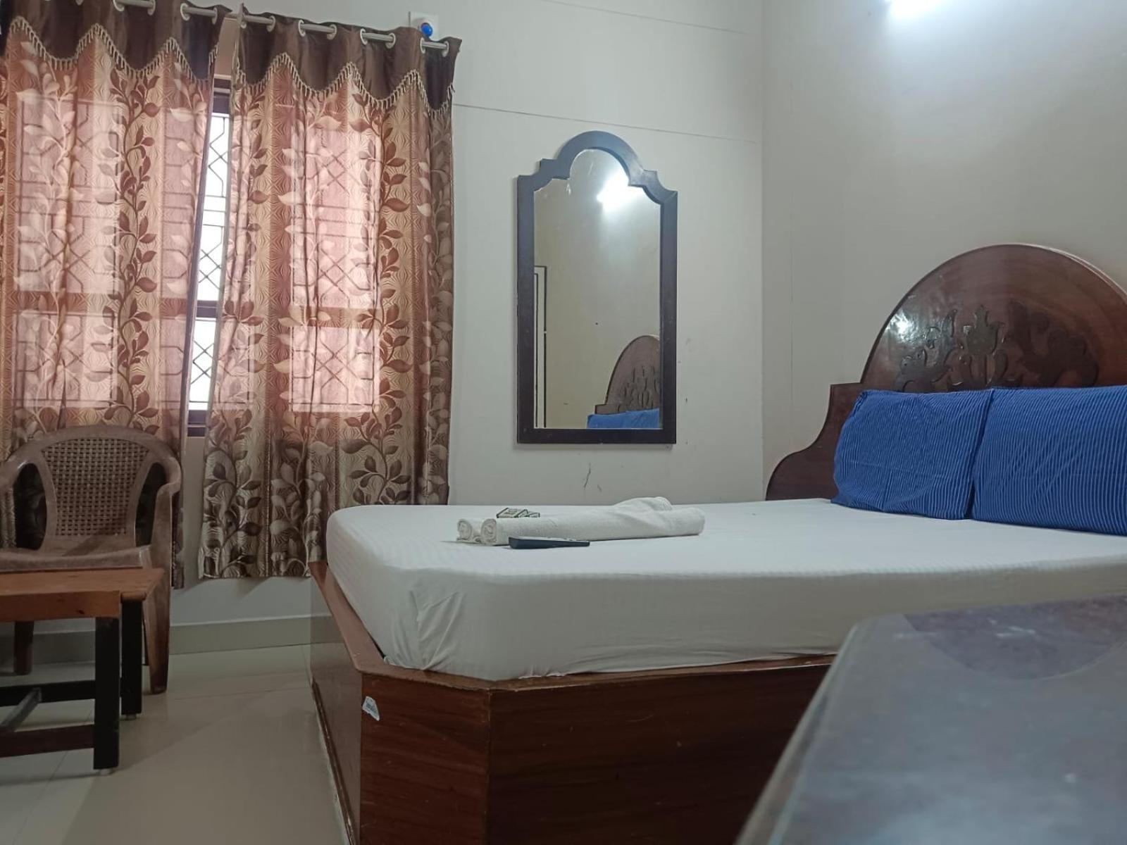 קניאקומרי Sree Balaji Hotel - Lodge מראה חיצוני תמונה