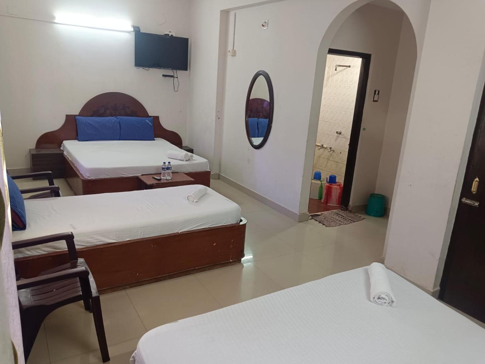קניאקומרי Sree Balaji Hotel - Lodge מראה חיצוני תמונה